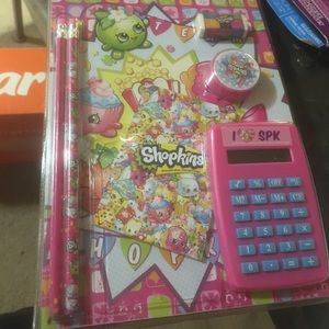 SHOPKINS 7pc stationary set